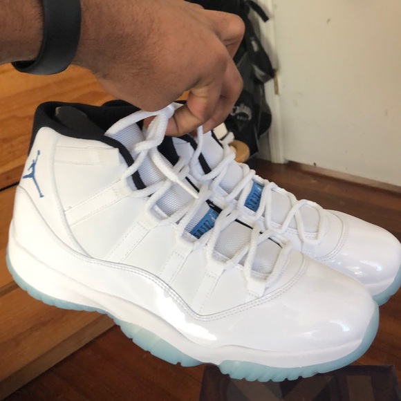 Air Jordan Retro 11 ‘Columbia’ - Picture 4 of 4